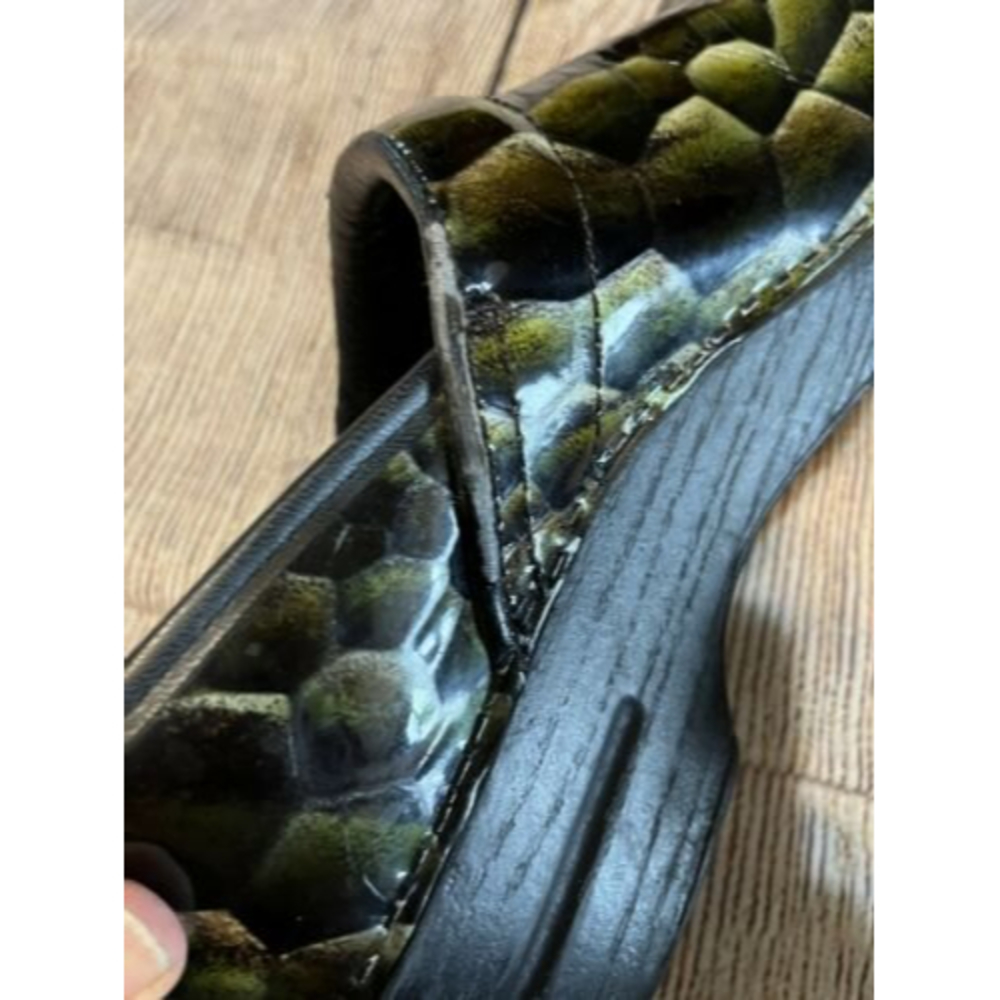 Dansko 39 Emerald Green Snake Scale Pattern Nursi… - image 5